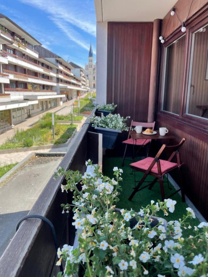 Appartement De Charme Au Pied De La Basilique Saint Remi Reims Buitenkant foto